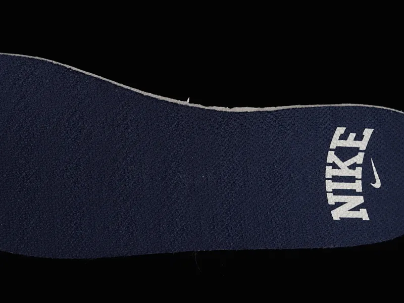 All categories Nk SB Dunk series Nk SB Dunk Low low-top sneakers Nk Dunk Low "Midnight Navy" blue and white SB low-top sports and leisure sneakers FD9749-400